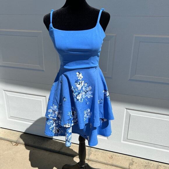 Jun & IVY, blue adjustable straps, flared skirt fitted top women's XS dress. - Picture 3 of 9